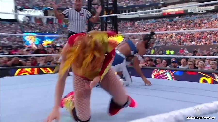 WWE_SummerSlam_2022_720p_WEB_h264-HEEL_mp4_001425320.jpg