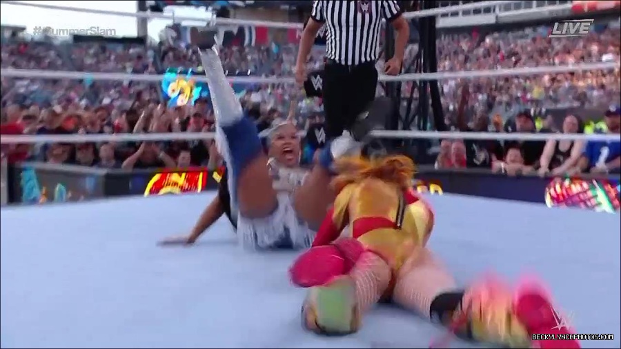 WWE_SummerSlam_2022_720p_WEB_h264-HEEL_mp4_001432120.jpg