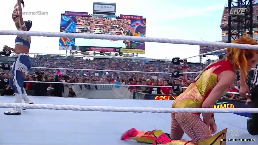 WWE_SummerSlam_2022_720p_WEB_h264-HEEL_mp4_001506520.jpg