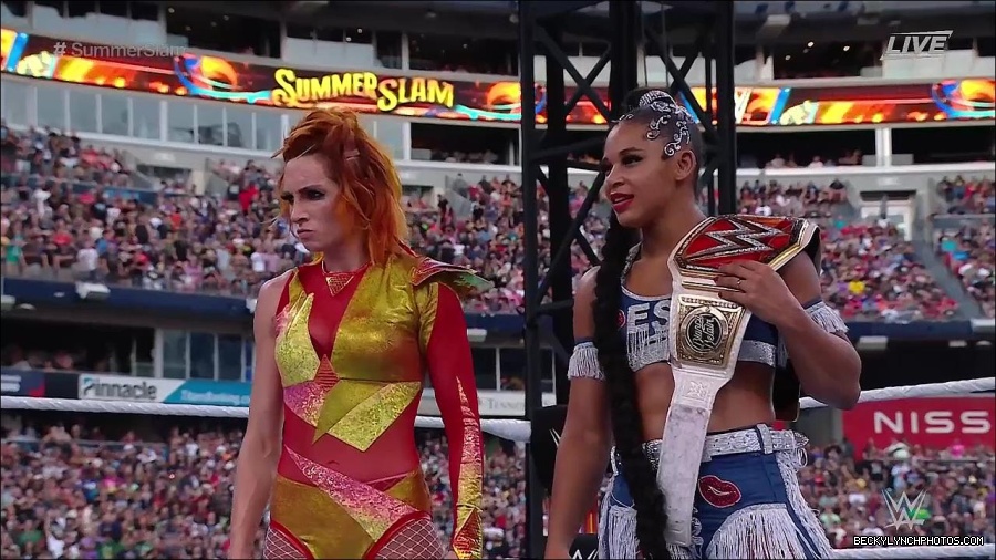 WWE_SummerSlam_2022_720p_WEB_h264-HEEL_mp4_001908254.jpg