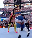 WWE_SummerSlam_2022_720p_WEB_h264-HEEL_mp4_000548087.jpg