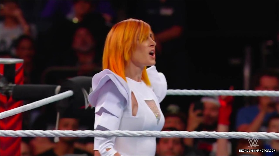 WWE_Monday_Night_RAW_2022_07_25_720p_HDTV_x264-Star_mkv_004412250.jpg