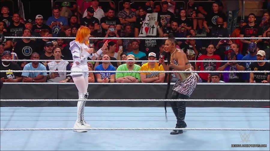 WWE_Monday_Night_RAW_2022_07_25_720p_HDTV_x264-Star_mkv_004420650.jpg