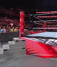 WWE_Monday_Night_RAW_2022_07_25_720p_HDTV_x264-Star_mkv_004395450.jpg