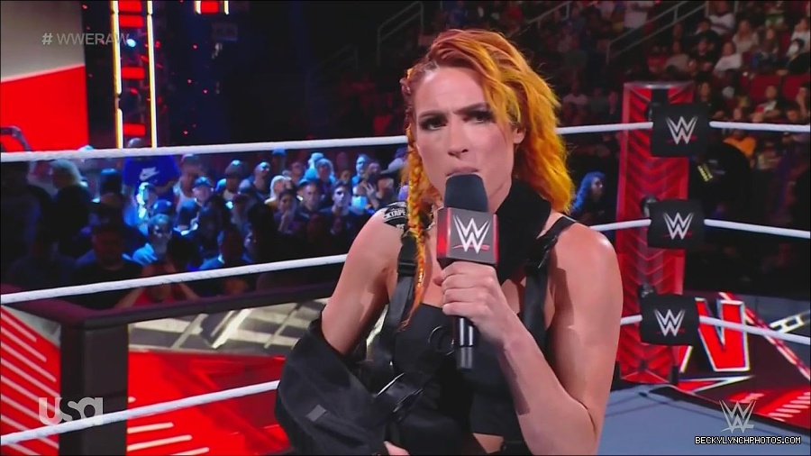 WWE_Monday_Night_Raw_2022_08_01_720p_HDTV_x264-NWCHD_mp4_000296362.jpg