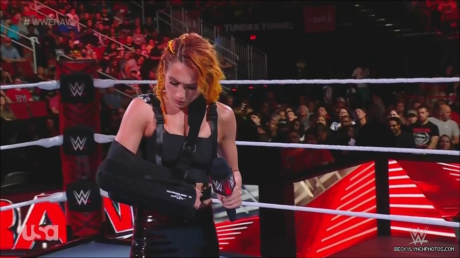 WWE_Monday_Night_Raw_2022_08_01_720p_HDTV_x264-NWCHD_mp4_000330797.jpg