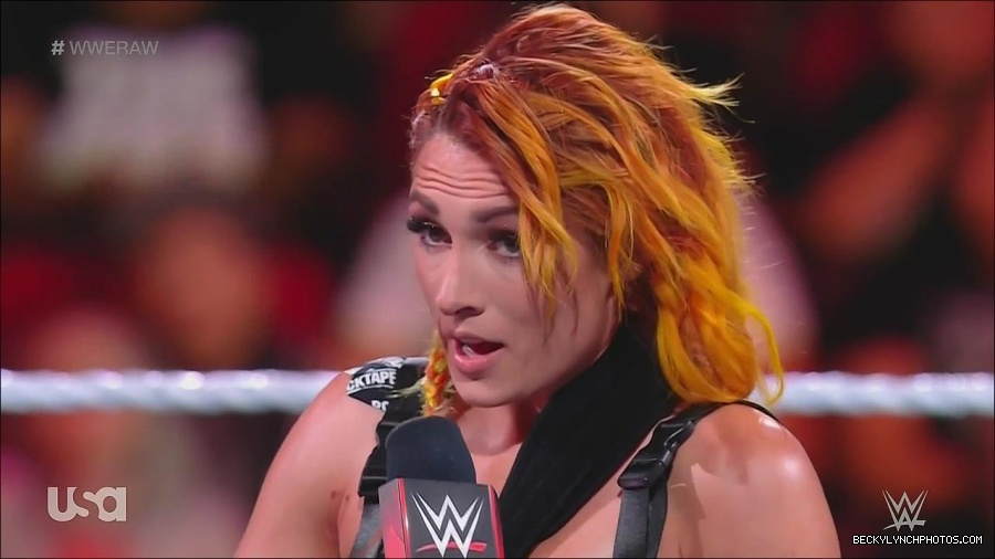 WWE_Monday_Night_Raw_2022_08_01_720p_HDTV_x264-NWCHD_mp4_000333599.jpg