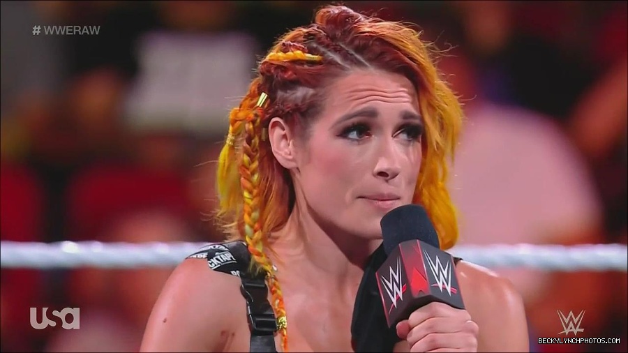 WWE_Monday_Night_Raw_2022_08_01_720p_HDTV_x264-NWCHD_mp4_000336002.jpg