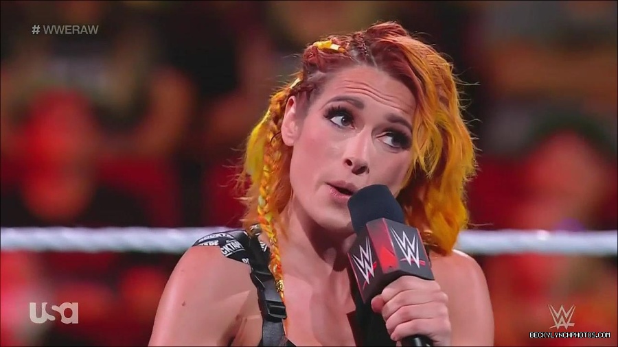 WWE_Monday_Night_Raw_2022_08_01_720p_HDTV_x264-NWCHD_mp4_000359625.jpg