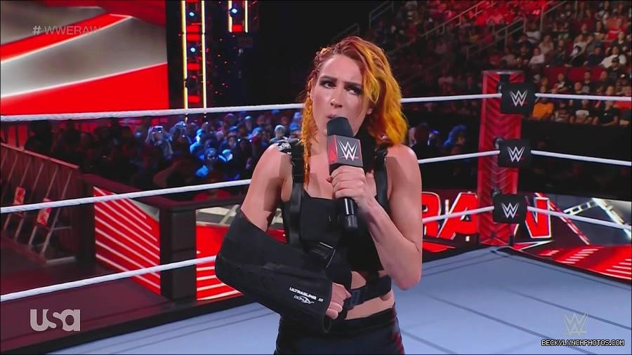 WWE_Monday_Night_Raw_2022_08_01_720p_HDTV_x264-NWCHD_mp4_000361627.jpg
