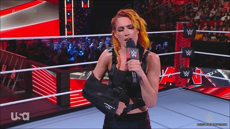 WWE_Monday_Night_Raw_2022_08_01_720p_HDTV_x264-NWCHD_mp4_000364030.jpg