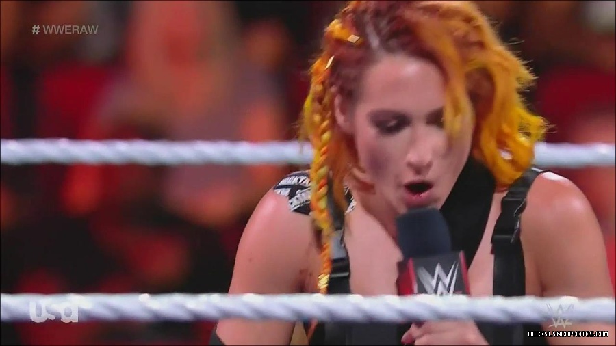 WWE_Monday_Night_Raw_2022_08_01_720p_HDTV_x264-NWCHD_mp4_000392458.jpg