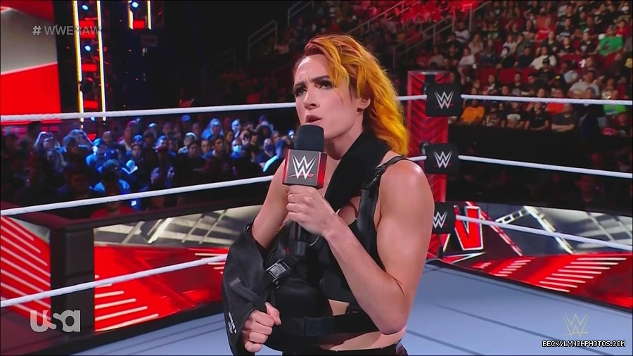 WWE_Monday_Night_Raw_2022_08_01_720p_HDTV_x264-NWCHD_mp4_000398064.jpg