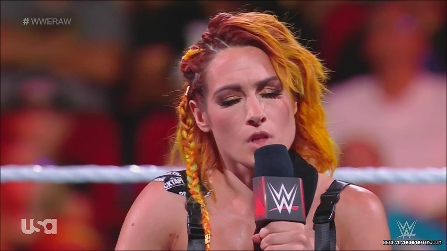 WWE_Monday_Night_Raw_2022_08_01_720p_HDTV_x264-NWCHD_mp4_000403669.jpg