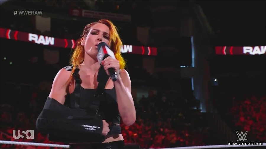 WWE_Monday_Night_Raw_2022_08_01_720p_HDTV_x264-NWCHD_mp4_000446512.jpg