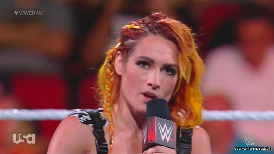 WWE_Monday_Night_Raw_2022_08_01_720p_HDTV_x264-NWCHD_mp4_000459725.jpg