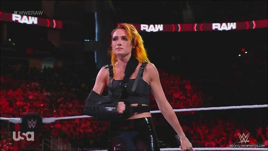 WWE_Monday_Night_Raw_2022_08_01_720p_HDTV_x264-NWCHD_mp4_000462929.jpg