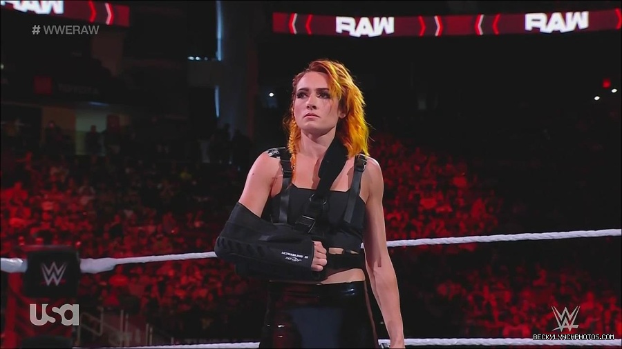 WWE_Monday_Night_Raw_2022_08_01_720p_HDTV_x264-NWCHD_mp4_000467733.jpg