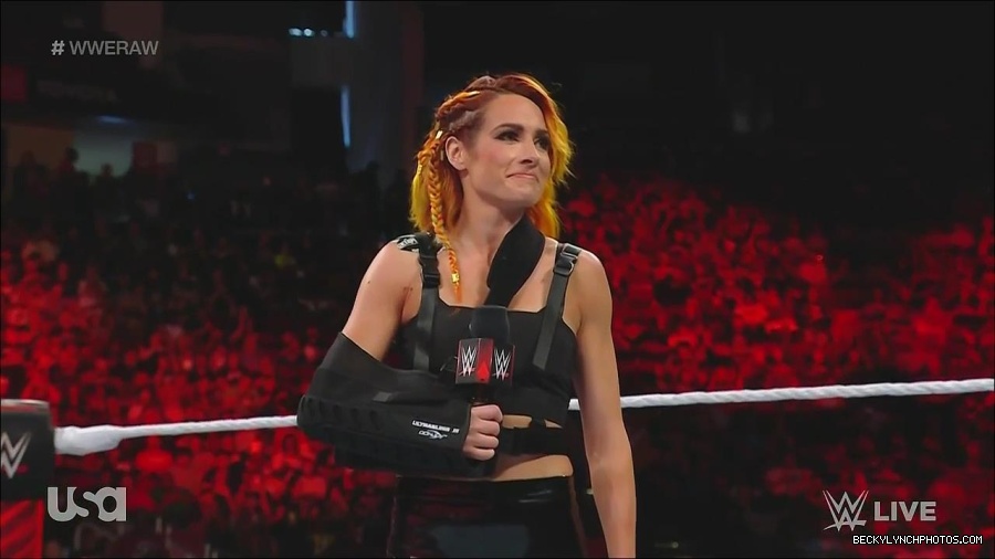 WWE_Monday_Night_Raw_2022_08_01_720p_HDTV_x264-NWCHD_mp4_000511777.jpg