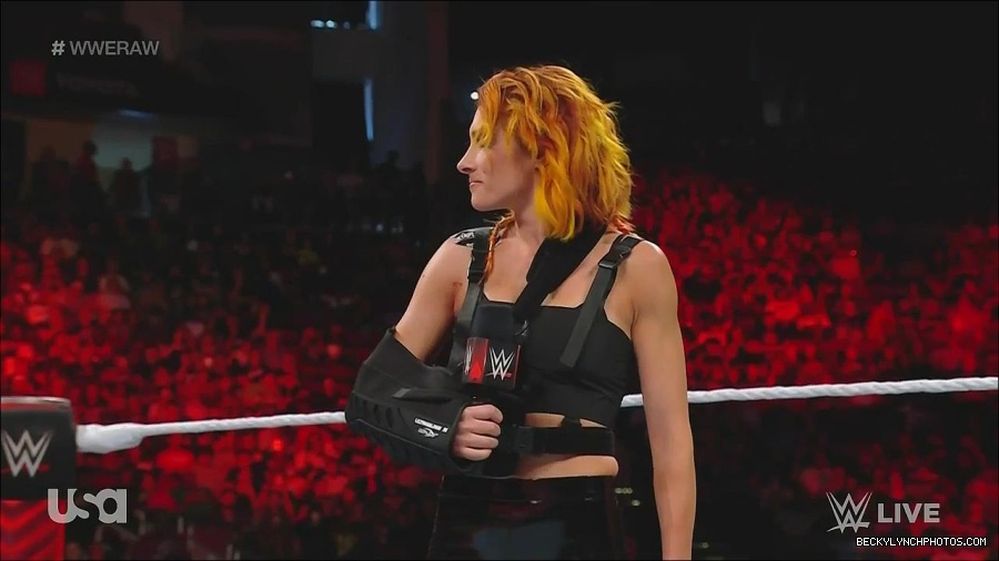 WWE_Monday_Night_Raw_2022_08_01_720p_HDTV_x264-NWCHD_mp4_000515381.jpg