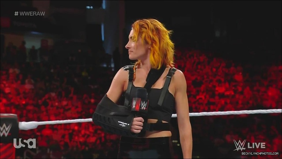 WWE_Monday_Night_Raw_2022_08_01_720p_HDTV_x264-NWCHD_mp4_000516983.jpg