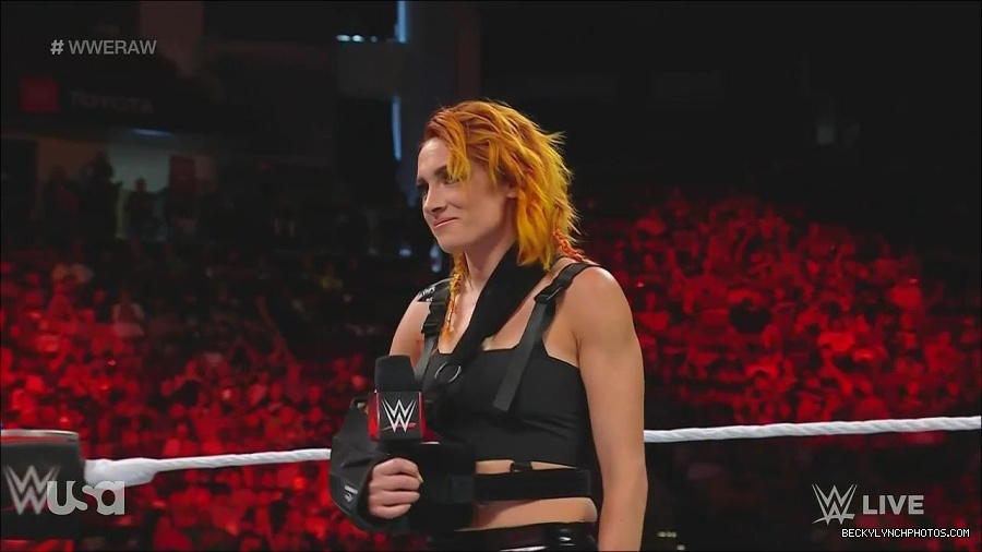 WWE_Monday_Night_Raw_2022_08_01_720p_HDTV_x264-NWCHD_mp4_000542608.jpg