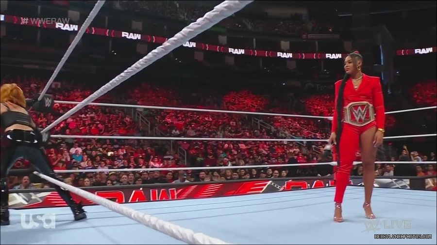 WWE_Monday_Night_Raw_2022_08_01_720p_HDTV_x264-NWCHD_mp4_000562628.jpg