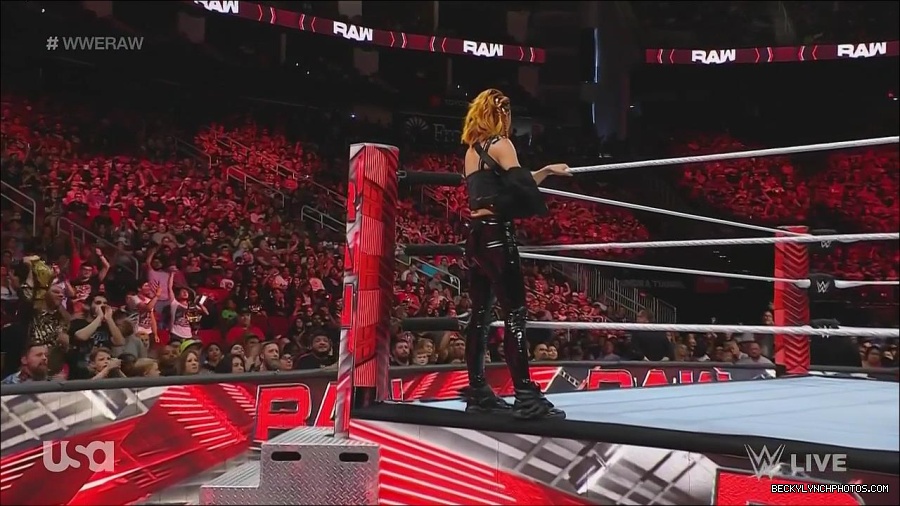 WWE_Monday_Night_Raw_2022_08_01_720p_HDTV_x264-NWCHD_mp4_000567433.jpg
