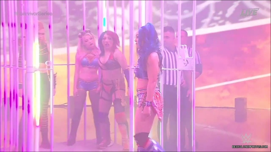 WWE_Survivor_Series_WarGames_2022_720p_WEB_h264-HEEL_mp4_000460691.jpg