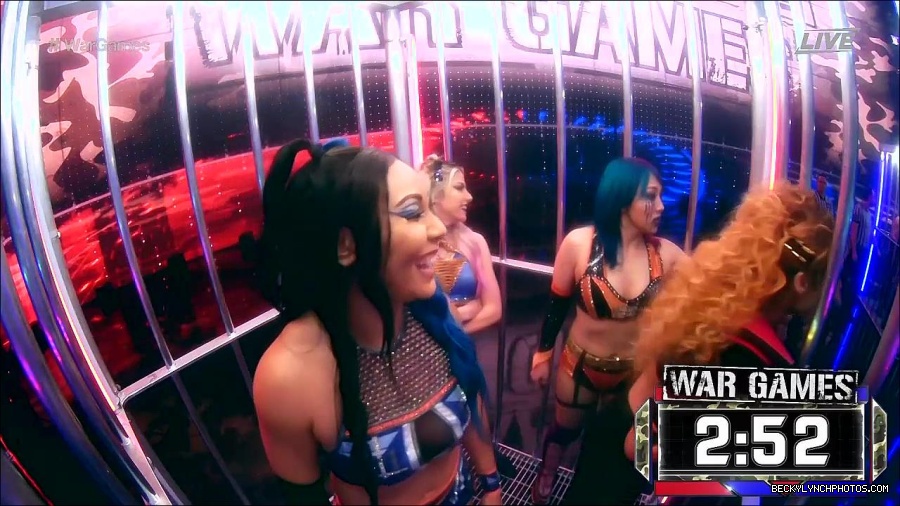 WWE_Survivor_Series_WarGames_2022_720p_WEB_h264-HEEL_mp4_000822624.jpg