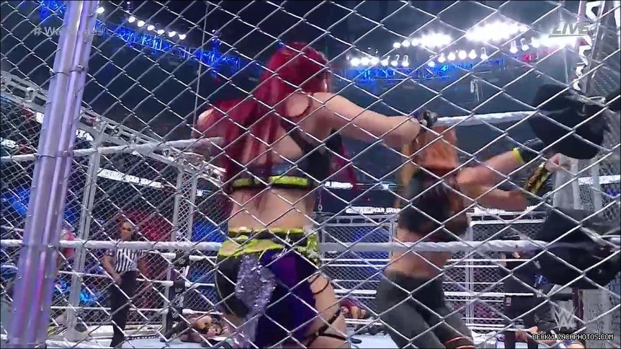 WWE_Survivor_Series_WarGames_2022_720p_WEB_h264-HEEL_mp4_002376191.jpg