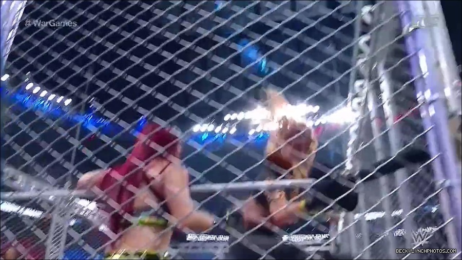 WWE_Survivor_Series_WarGames_2022_720p_WEB_h264-HEEL_mp4_002376591.jpg
