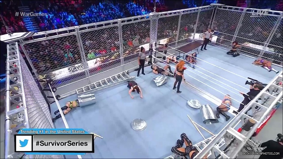 WWE_Survivor_Series_WarGames_2022_720p_WEB_h264-HEEL_mp4_002450591.jpg