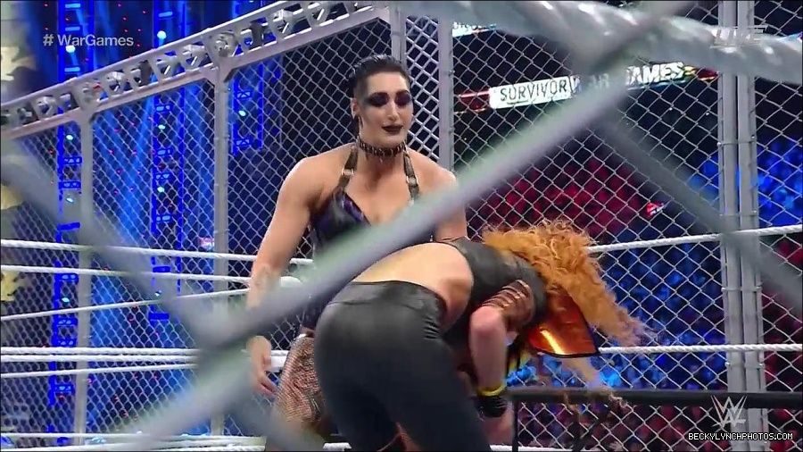 WWE_Survivor_Series_WarGames_2022_720p_WEB_h264-HEEL_mp4_002516991.jpg