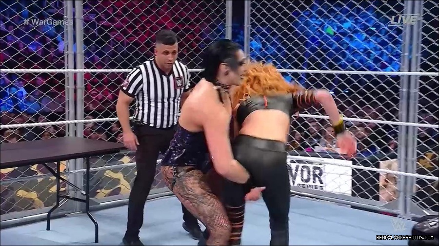 WWE_Survivor_Series_WarGames_2022_720p_WEB_h264-HEEL_mp4_002517791.jpg