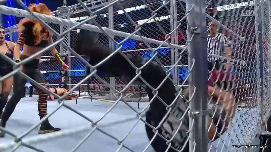 WWE_Survivor_Series_WarGames_2022_720p_WEB_h264-HEEL_mp4_002525391.jpg