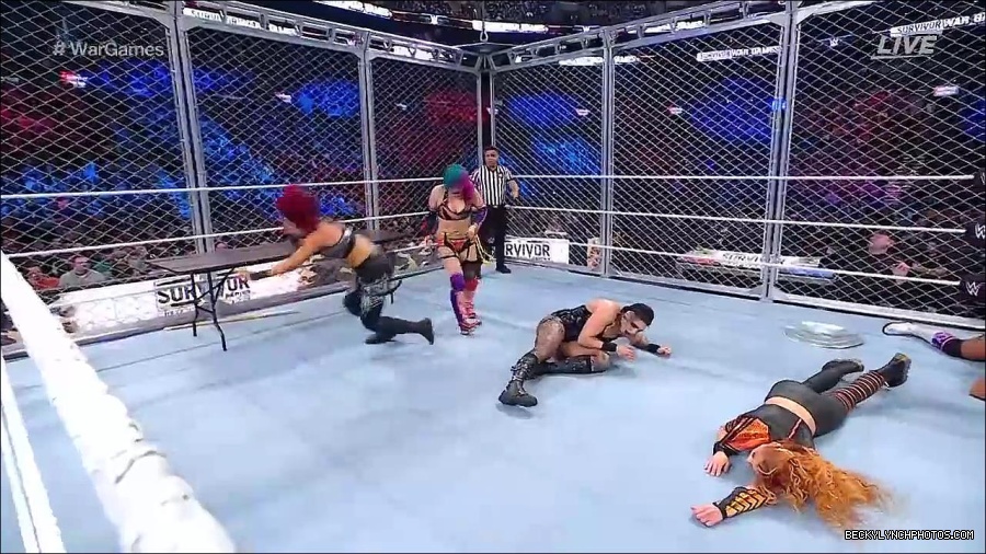 WWE_Survivor_Series_WarGames_2022_720p_WEB_h264-HEEL_mp4_002538991.jpg
