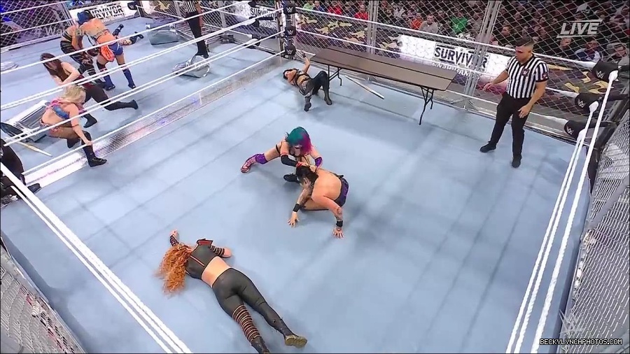 WWE_Survivor_Series_WarGames_2022_720p_WEB_h264-HEEL_mp4_002542591.jpg