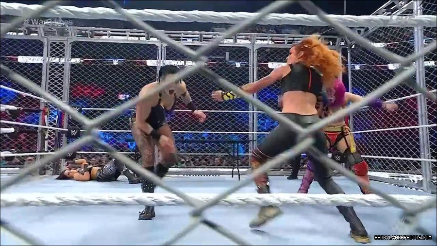 WWE_Survivor_Series_WarGames_2022_720p_WEB_h264-HEEL_mp4_002560591.jpg