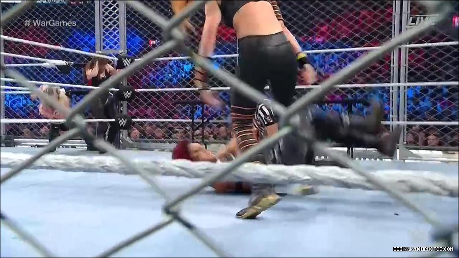 WWE_Survivor_Series_WarGames_2022_720p_WEB_h264-HEEL_mp4_002587791.jpg