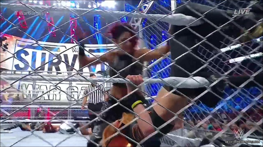 WWE_Survivor_Series_WarGames_2022_720p_WEB_h264-HEEL_mp4_002604191.jpg