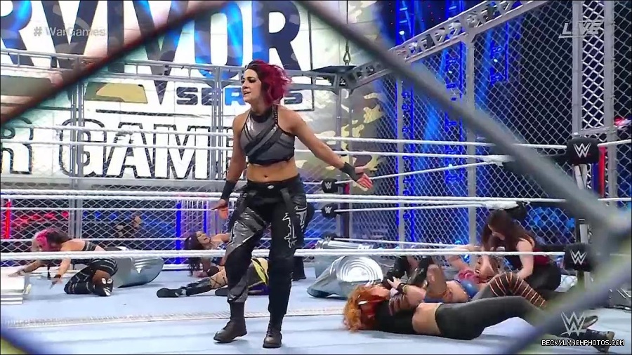 WWE_Survivor_Series_WarGames_2022_720p_WEB_h264-HEEL_mp4_002617791.jpg