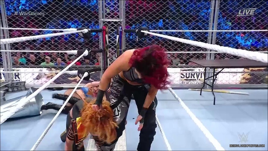WWE_Survivor_Series_WarGames_2022_720p_WEB_h264-HEEL_mp4_002625791.jpg
