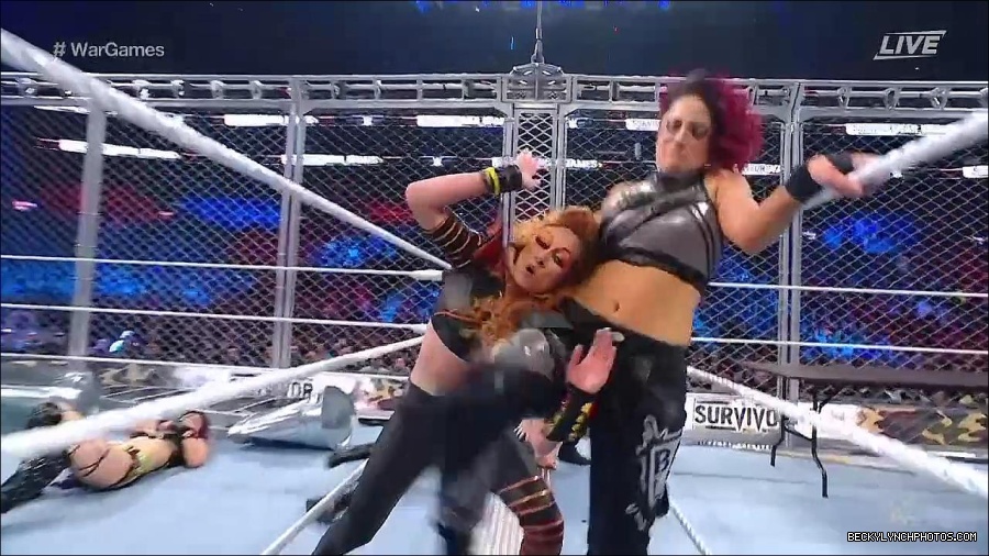 WWE_Survivor_Series_WarGames_2022_720p_WEB_h264-HEEL_mp4_002629391.jpg