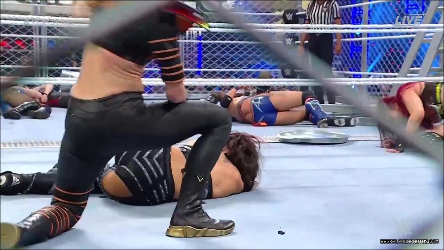 WWE_Survivor_Series_WarGames_2022_720p_WEB_h264-HEEL_mp4_003000458.jpg