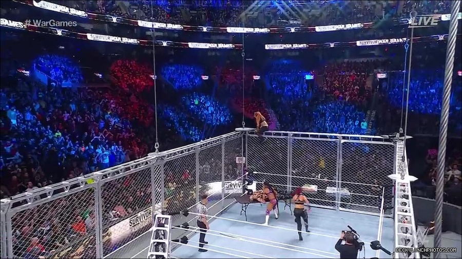 WWE_Survivor_Series_WarGames_2022_720p_WEB_h264-HEEL_mp4_003042458.jpg