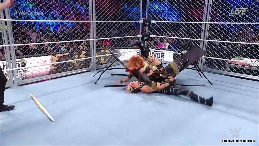 WWE_Survivor_Series_WarGames_2022_720p_WEB_h264-HEEL_mp4_003063258.jpg
