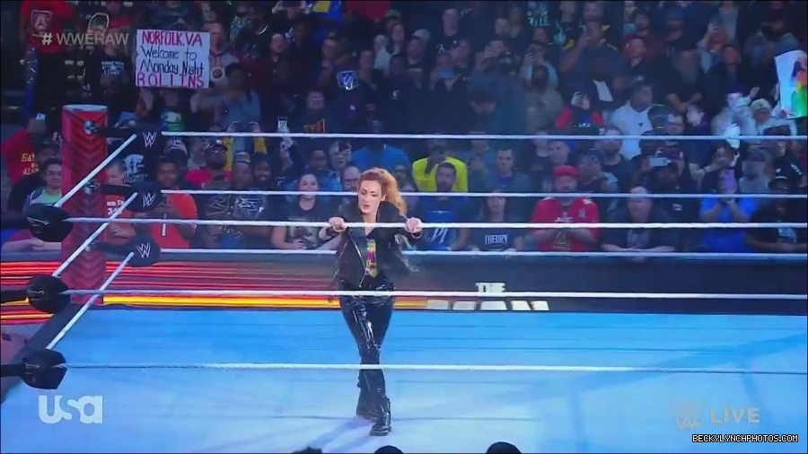 WWE_Monday_Night_Raw_2022_11_28_720p_HDTV_x264-NWCHD_mp4_000190723.jpg