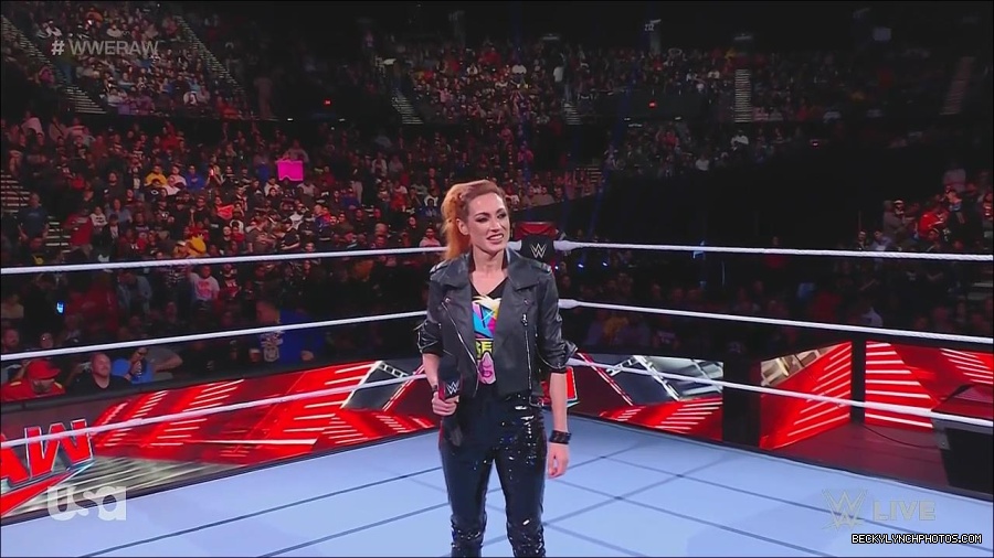 WWE_Monday_Night_Raw_2022_11_28_720p_HDTV_x264-NWCHD_mp4_000240773.jpg