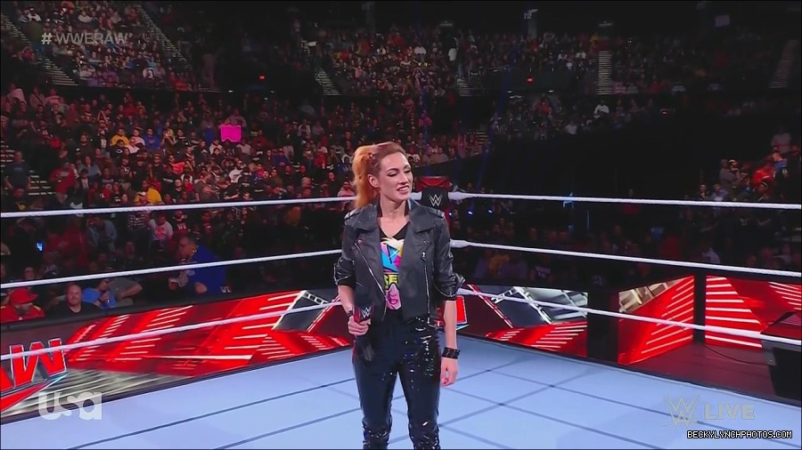 WWE_Monday_Night_Raw_2022_11_28_720p_HDTV_x264-NWCHD_mp4_000241174.jpg